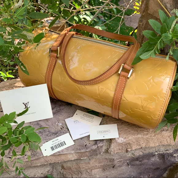 Louis Vuitton Monogram VERNIS Bedford beige bag - Picture 9 of 16